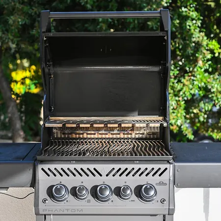 Willa Petra With Private Pool Mandre