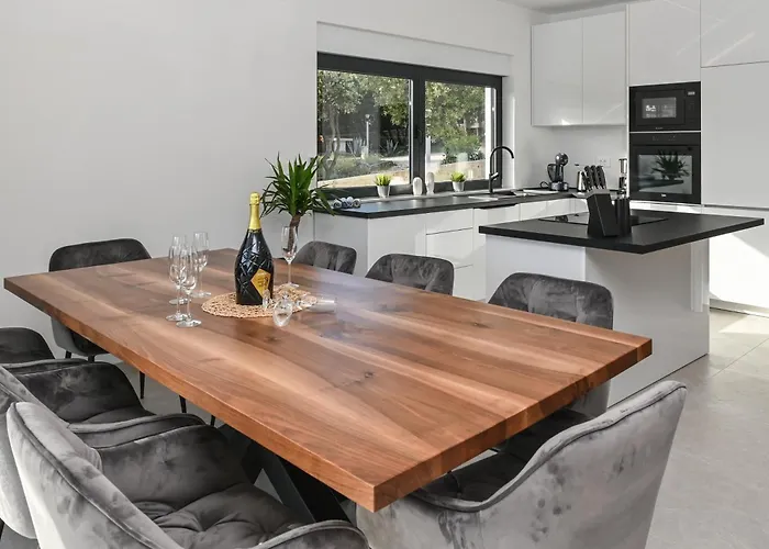 Petra With Private Pool Villa Mandre