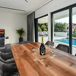 Petra With Private Pool Villa Mandre