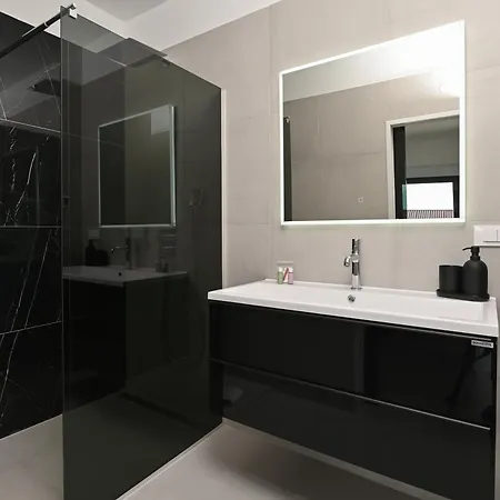 Petra With Private Pool * Mandre