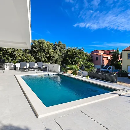 Petra With Private Pool Villa *