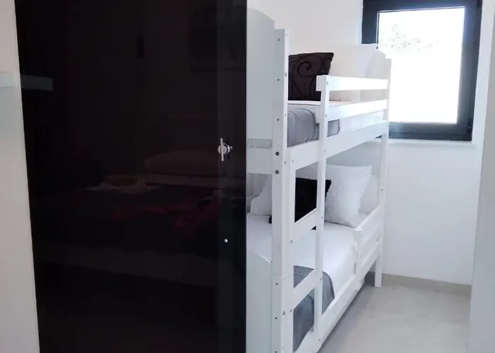 Petra With Private Pool فيلة ماندري