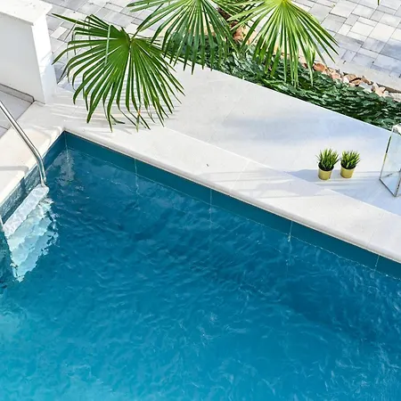 Βίλα Petra With Private Pool *