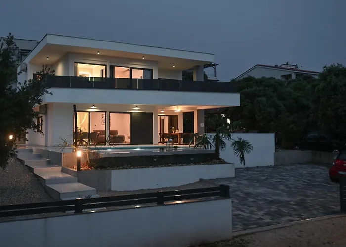 Petra With Private Pool ヴィラ マンドレ