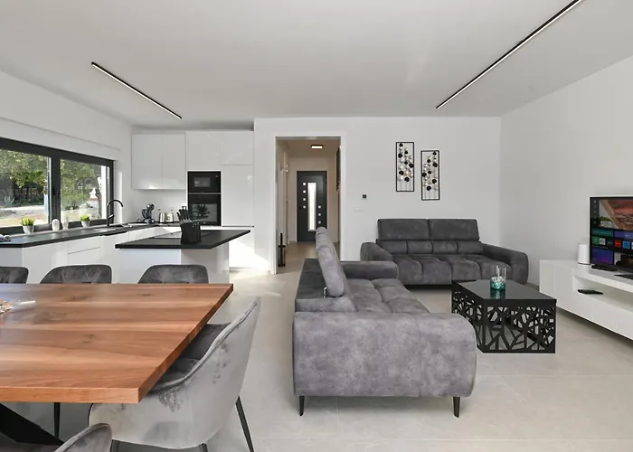 ヴィラ Petra With Private Pool *